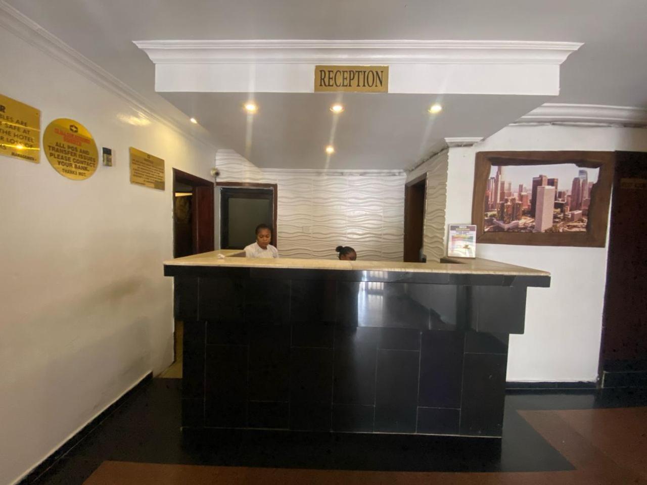 Presken Hotel And Resorts Mojidi Ikeja Exterior photo