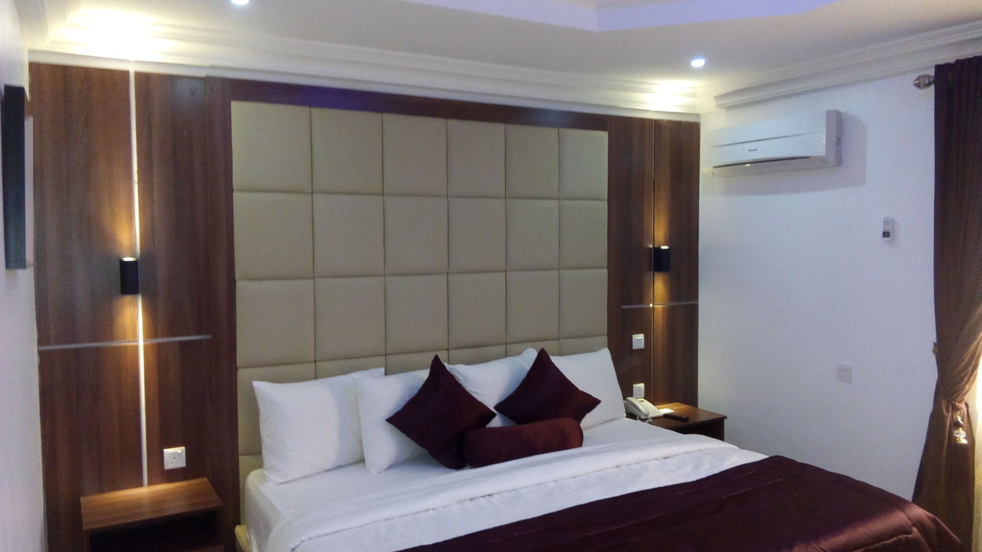 Presken Hotel And Resorts Mojidi Ikeja Exterior photo